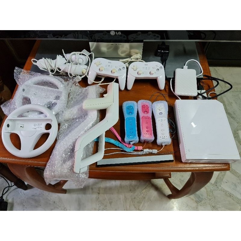 เครื่อง Wii แปลงแล้ว เมนู Eng Hdd 1TB อุปกรณ์เซ็ตใหญ่